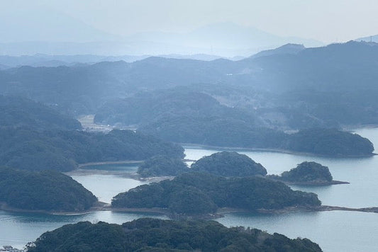 海と山、その中にある暮らし