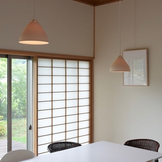 中里隆 ランプシェード ラッパ型 | 白磁