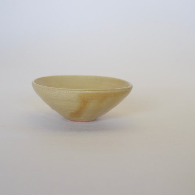 中里隆　倚山窯　黄釉ぐい呑み【酒器】【盃】963